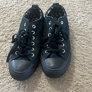 All black ladies size 9 converse